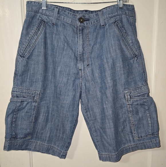 Levis Silvertab Denim Cargo Shorts Blue Wash Baggy Fit Size 33W - Picture 3 of 10